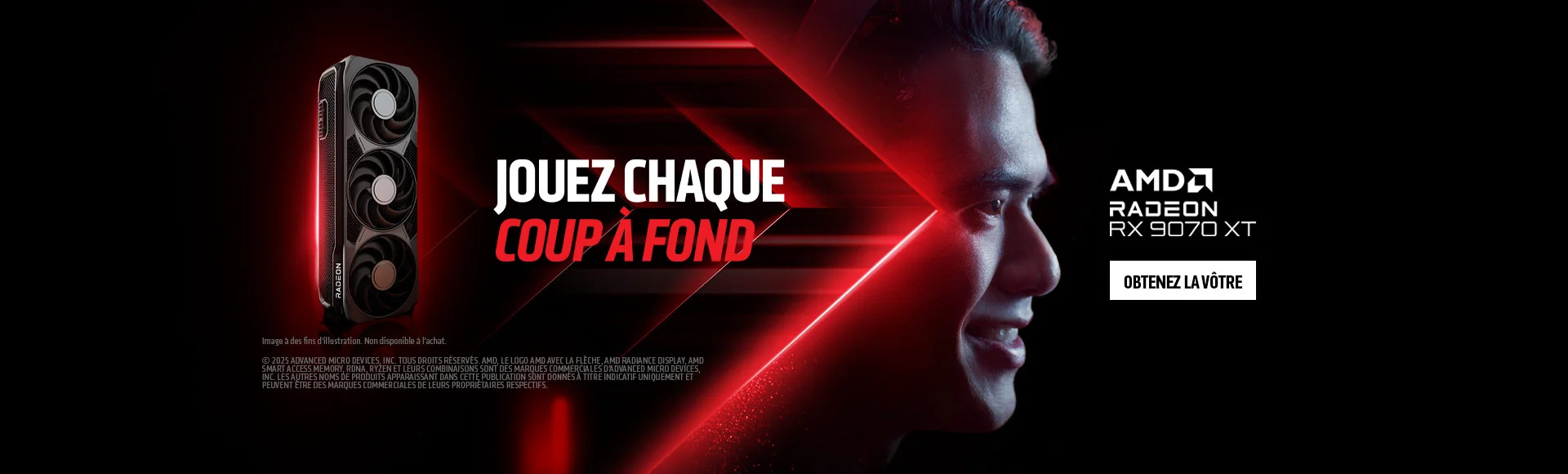 Setup gaming professionnel avec écrans et périphériques